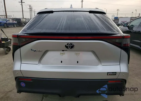 2023 Toyota Bz4X Xle из США, поврежденный, VIN JTMAAAAA5PA028752